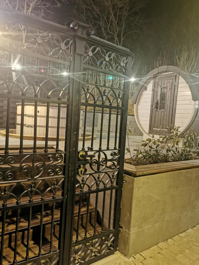 Illaberek Turistaház Sukoró Esterno foto