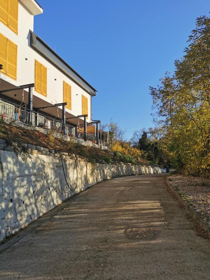 Illaberek Turistaház Sukoró Esterno foto