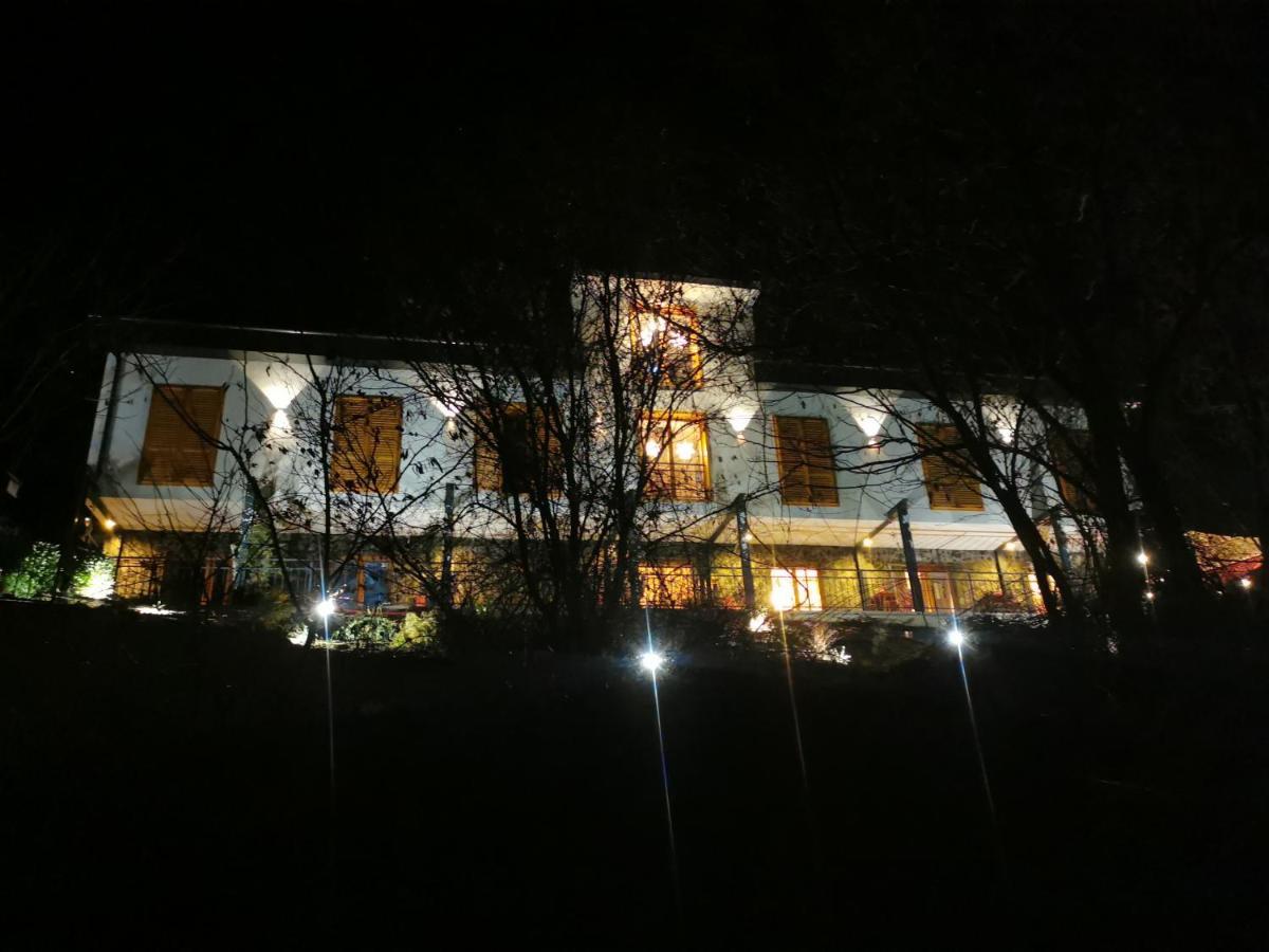 Illaberek Turistaház Sukoró Esterno foto