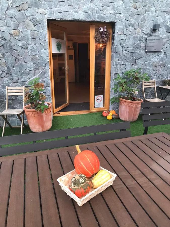 Illaberek Turistaház Sukoró Esterno foto